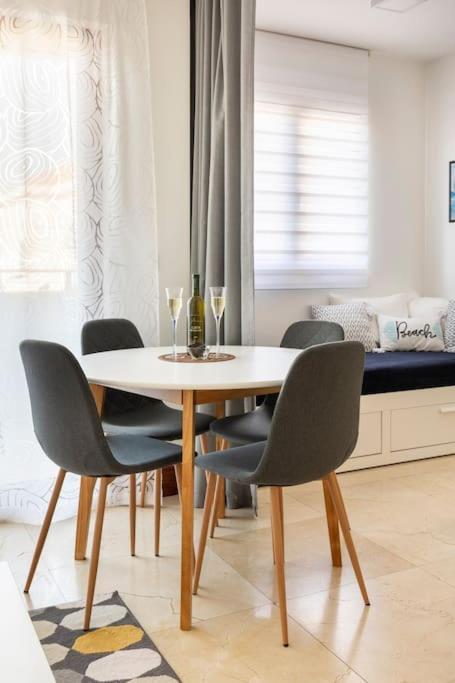 SeaEsta apartment Pool&Beach Slatine Exterior foto