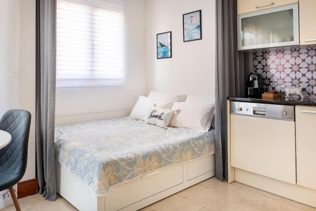 SeaEsta apartment Pool&Beach Slatine Exterior foto