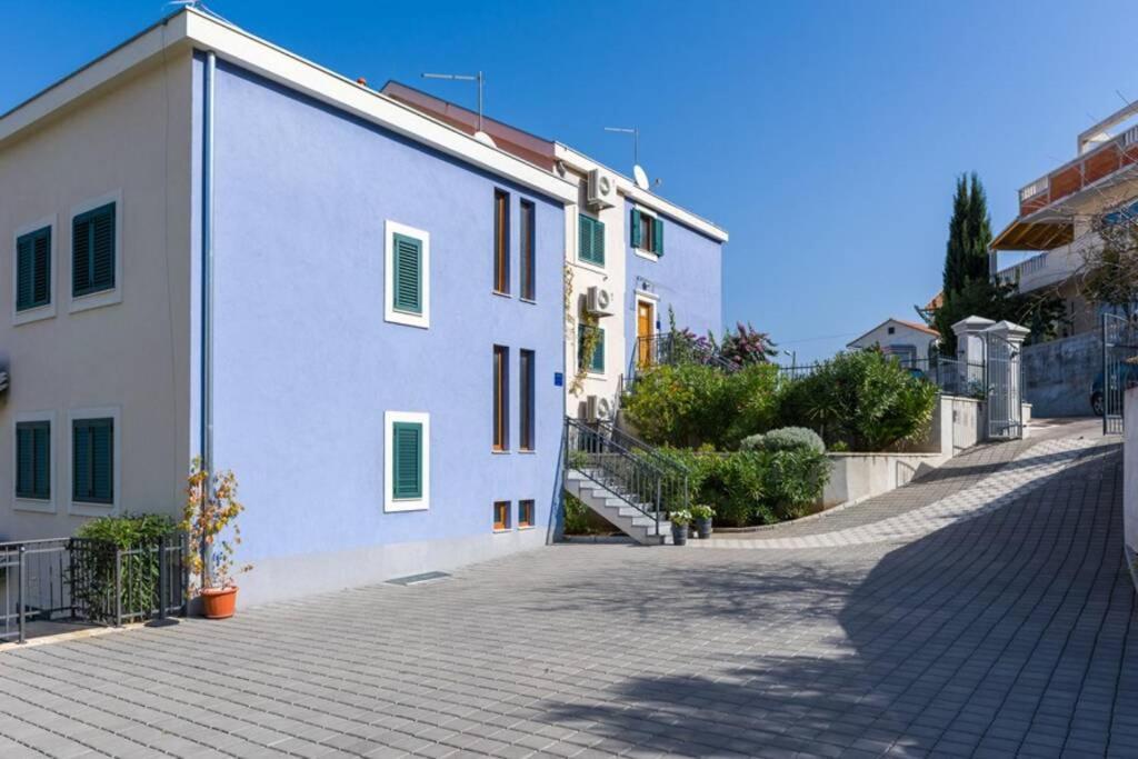 SeaEsta apartment Pool&Beach Slatine Exterior foto